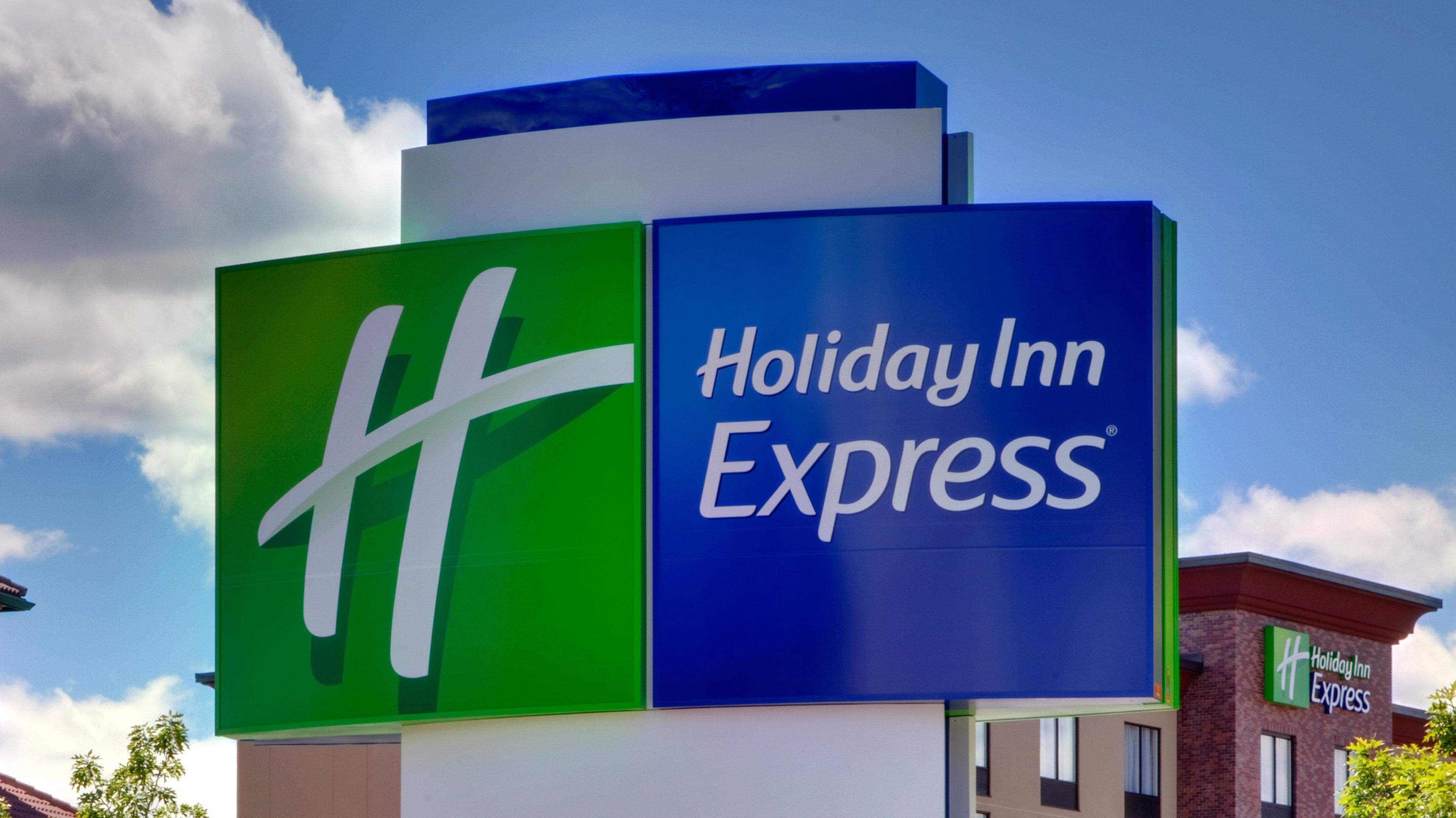 Holiday Inn Express & Suites Monterrey Valle Exterior foto